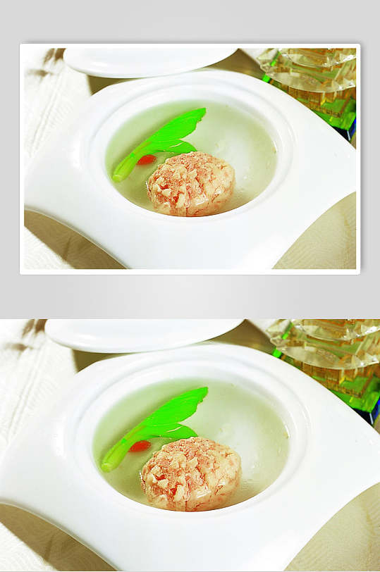 清汤狮子头炖豆腐图片-清汤狮子头炖豆腐素材下载-众图网
