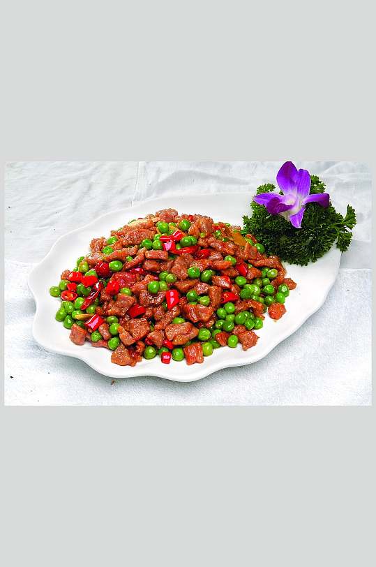 青豆牛肉粒美食高清图片