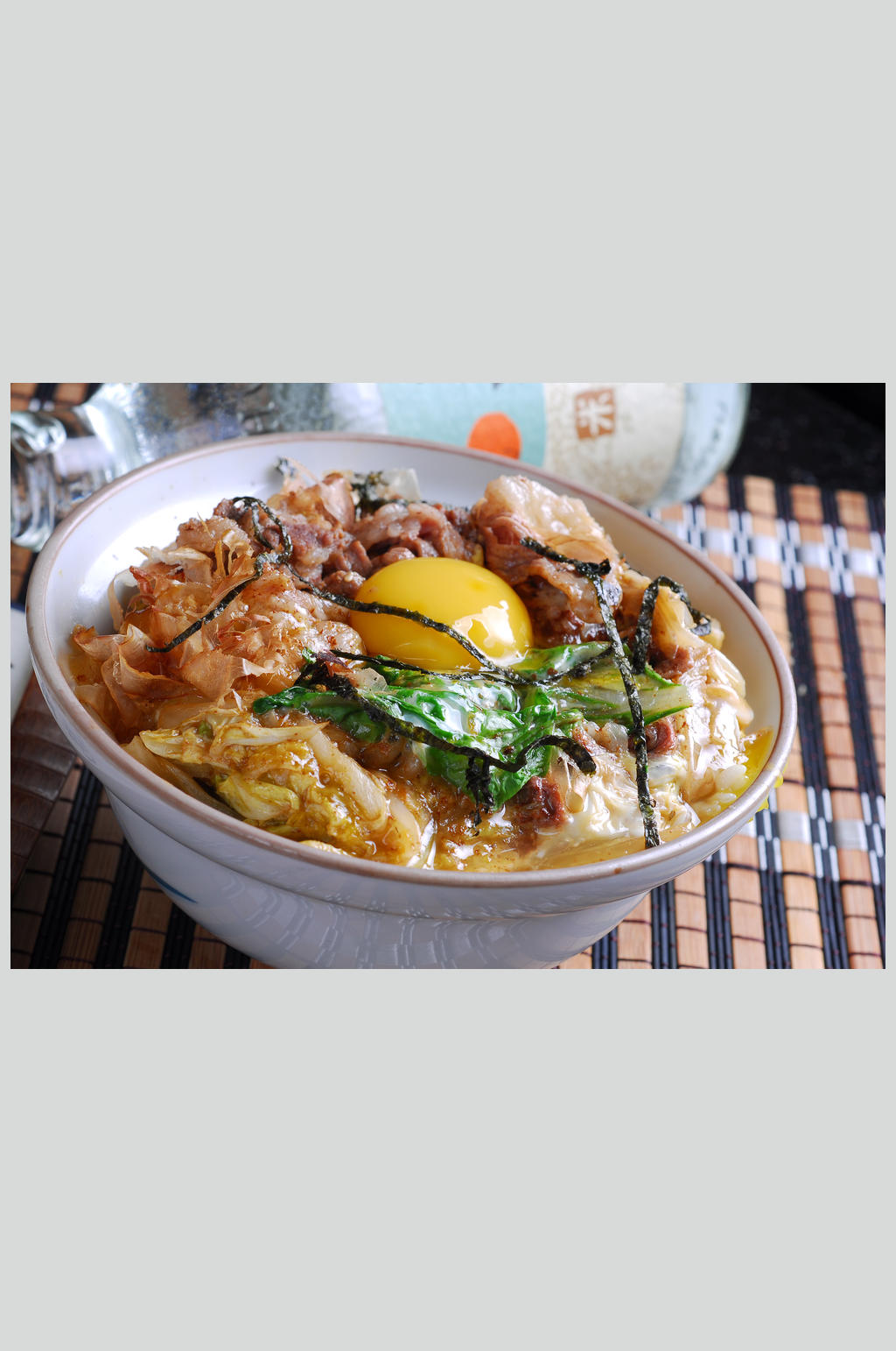 日式料理牛丼素材