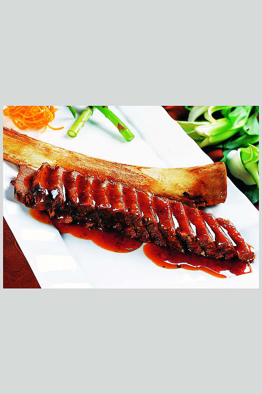 炭烧牛肋骨