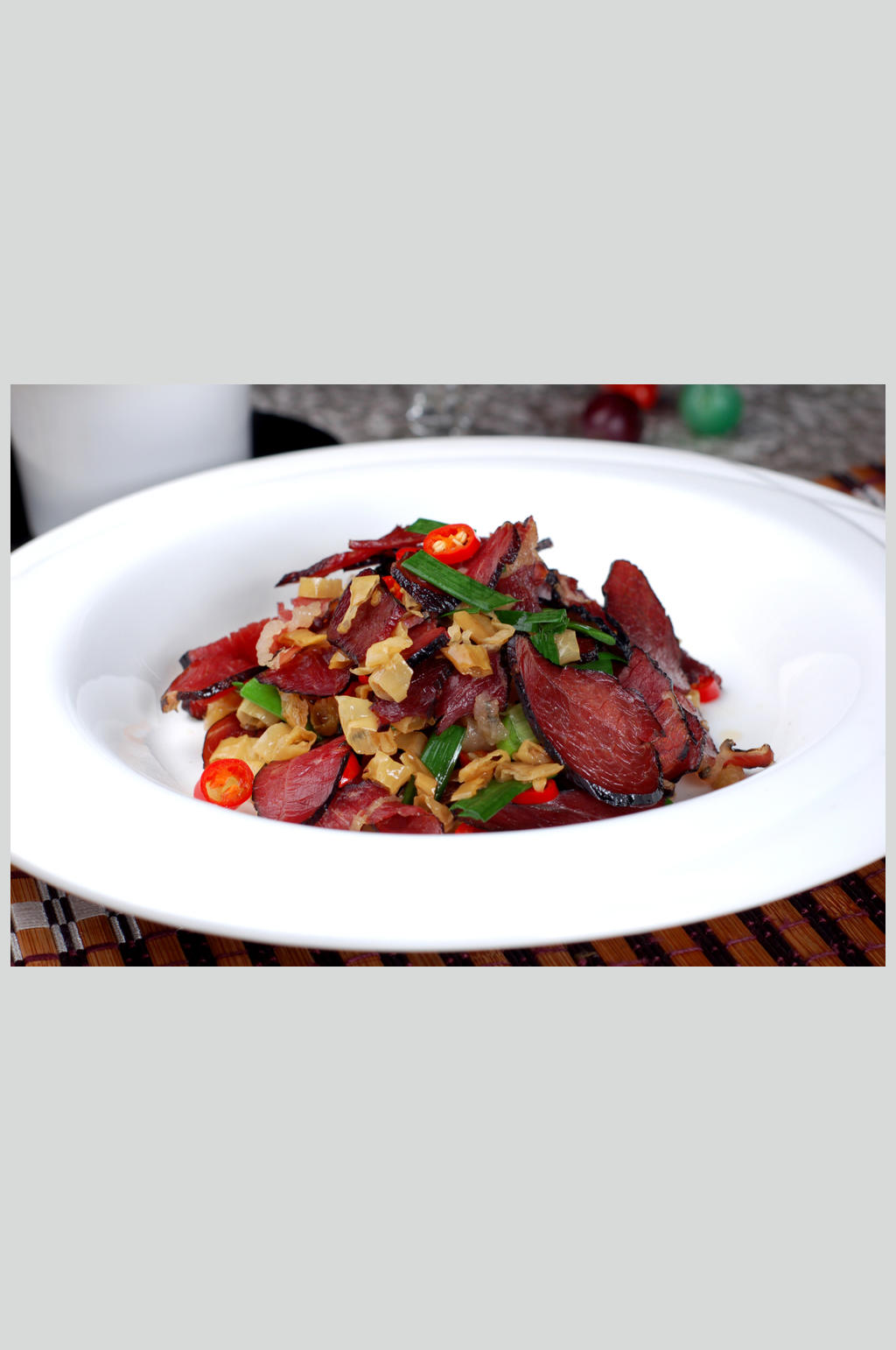 湘菜-白椒炒腊牛肉素材