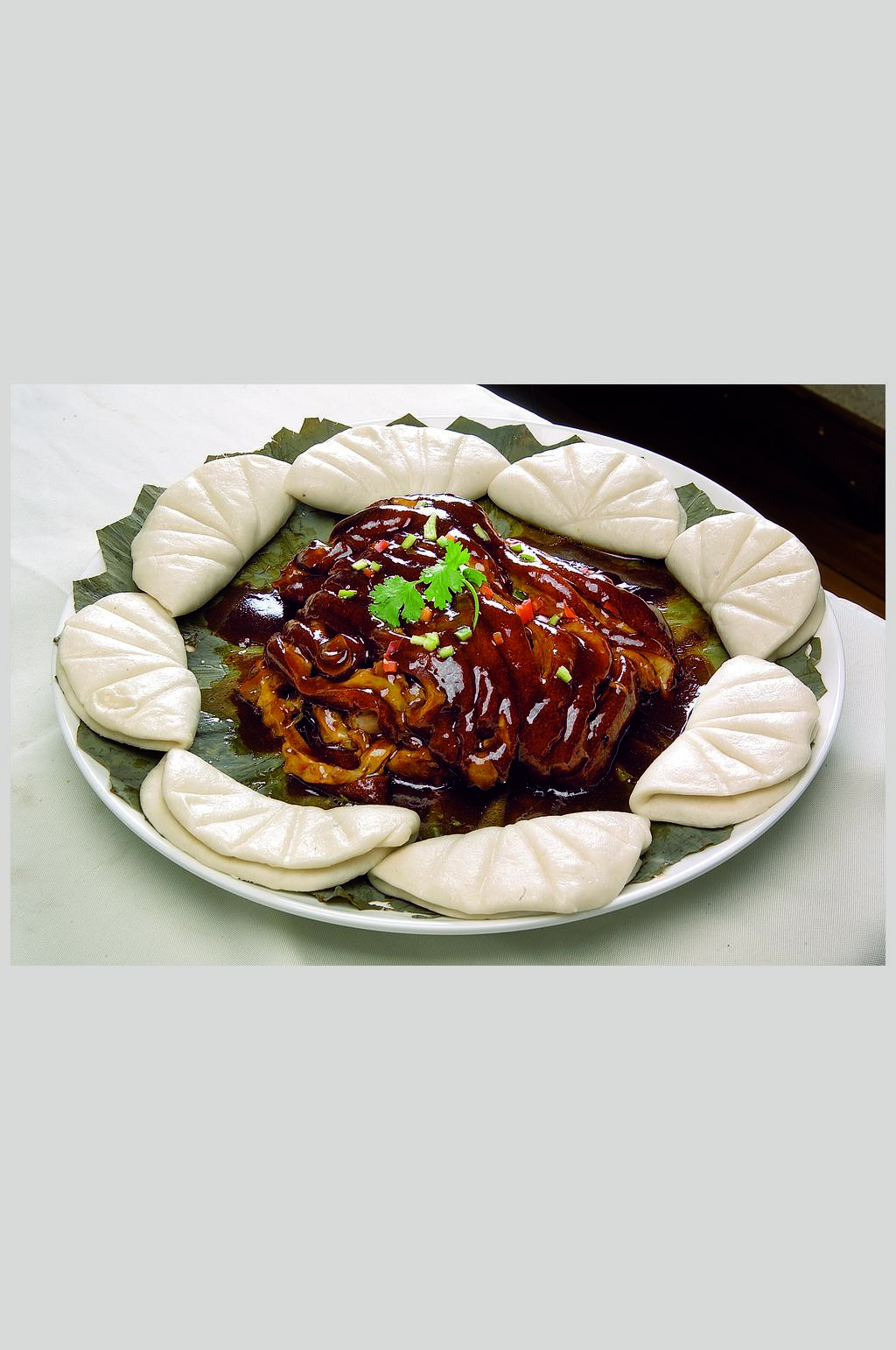 荷叶肘子素材