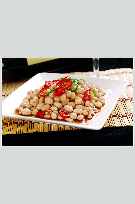 花生米拌黄瓜的图片-花生米拌黄瓜的素材下载-众图网