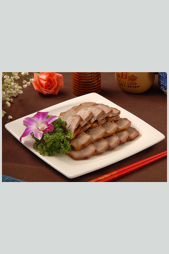 山东鲁味猪俐美食高清图片