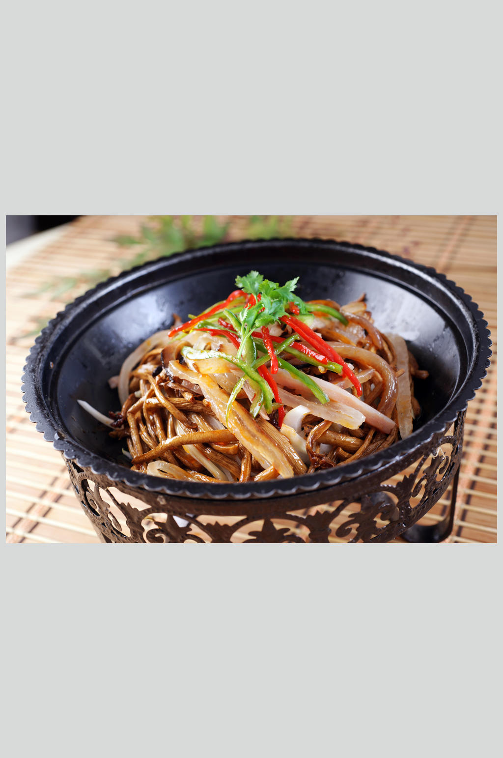 腊味茶树菇素材