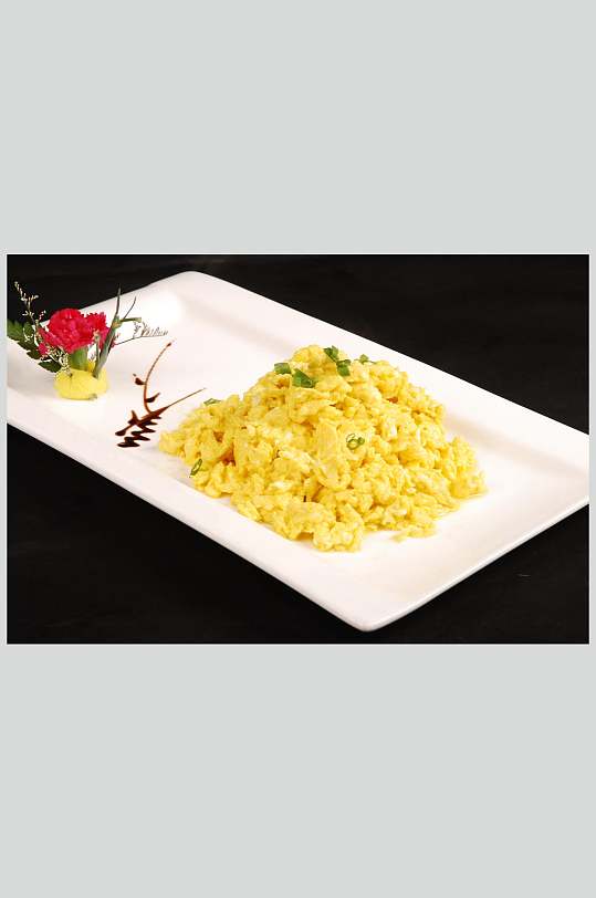 胡麻油炒鸡蛋美食高清图片