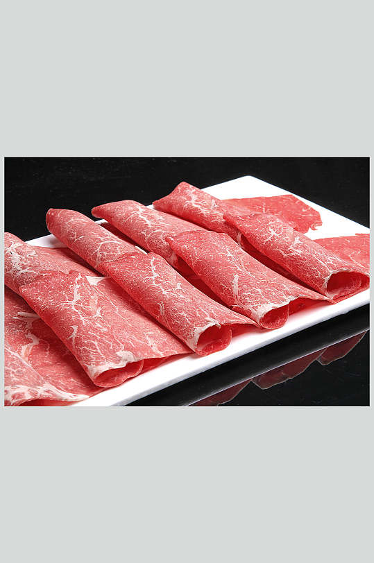 雪龙a三角尾扒高清餐饮美食图片