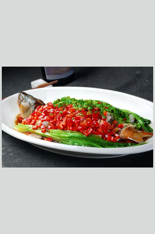 双椒鲈鱼