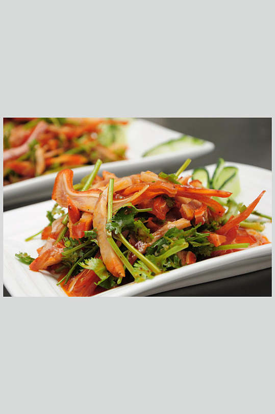 红油凉拌猪耳尖