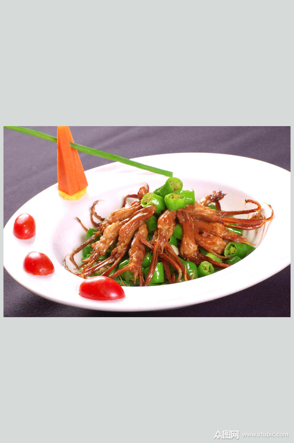 青椒佐酒鸭舌素材