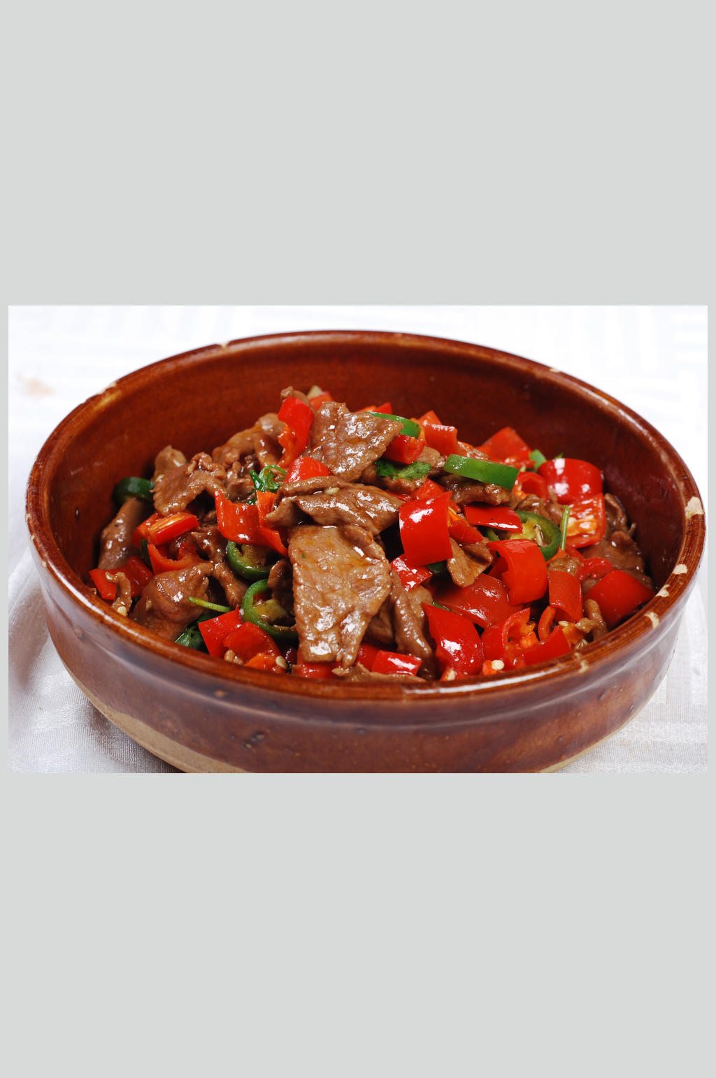 小炒黄牛肉素材