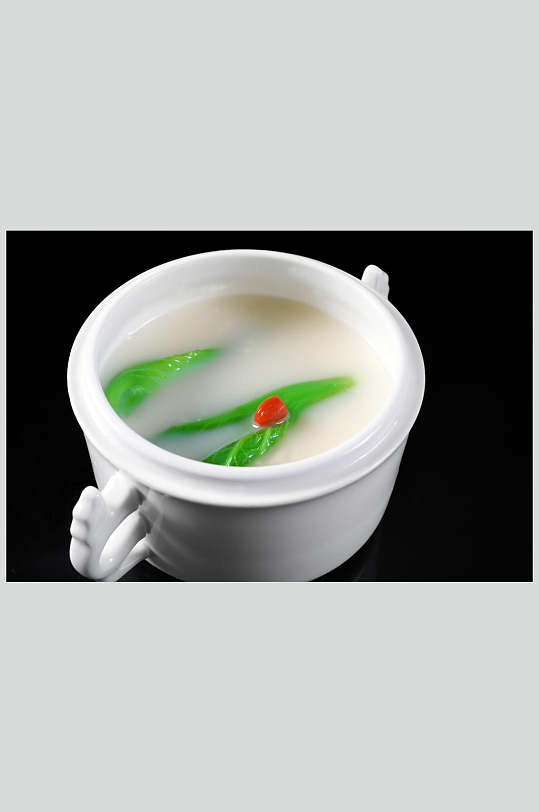车螺芥菜汤图片-车螺芥菜汤素材下载-众图网