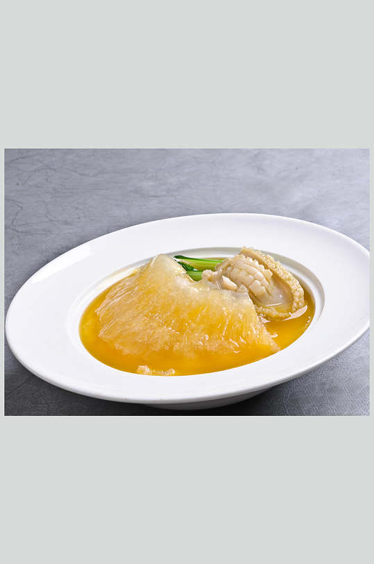 高汤菜胆炖鲍翅皇