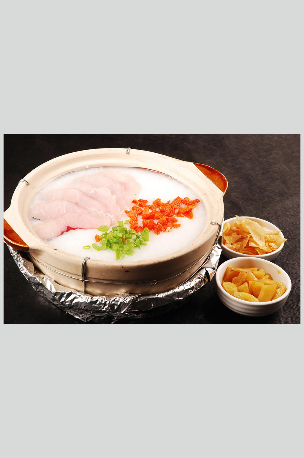 蟹黄鱼片粥素材