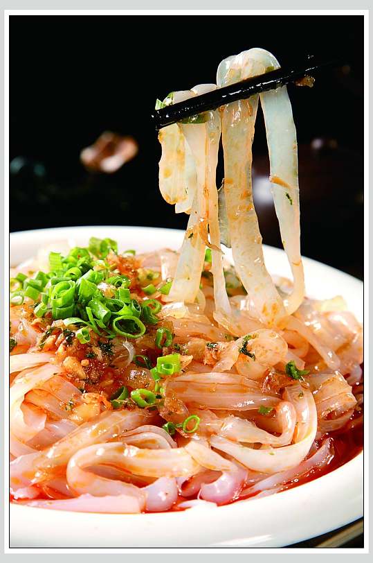 香辣凉粉高清图片