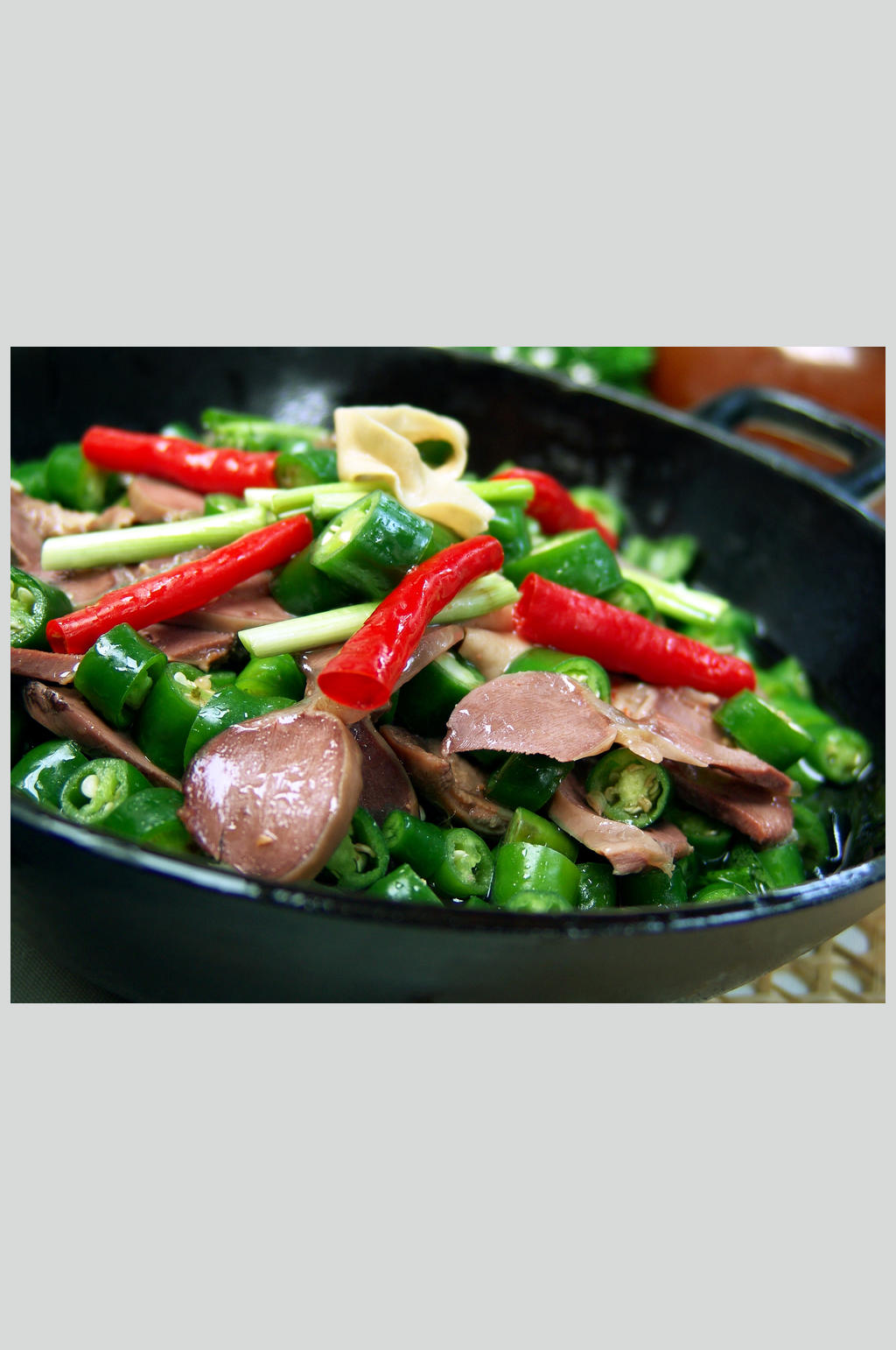 青椒鸡杂王素材