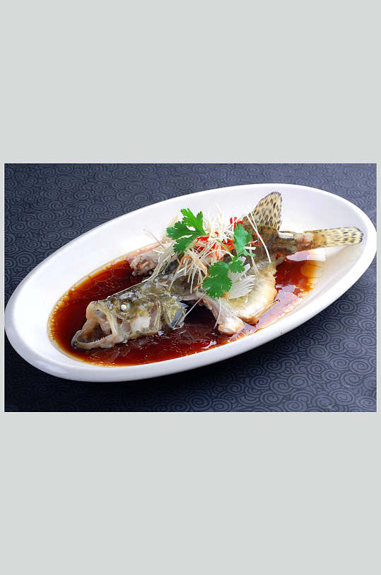新鲜清蒸桂鱼食品菜摄影图片