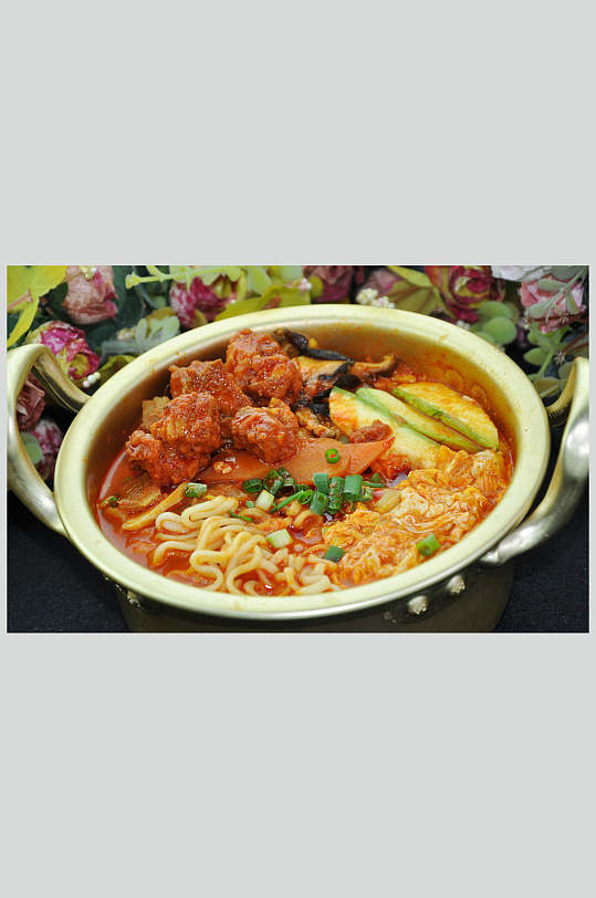 微辣牛小排辛拉面