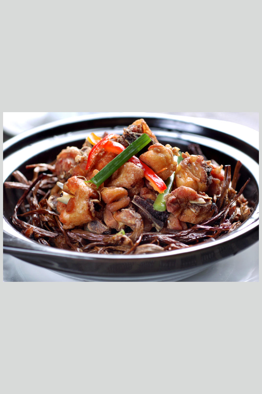 煲仔茶菇鸡素材