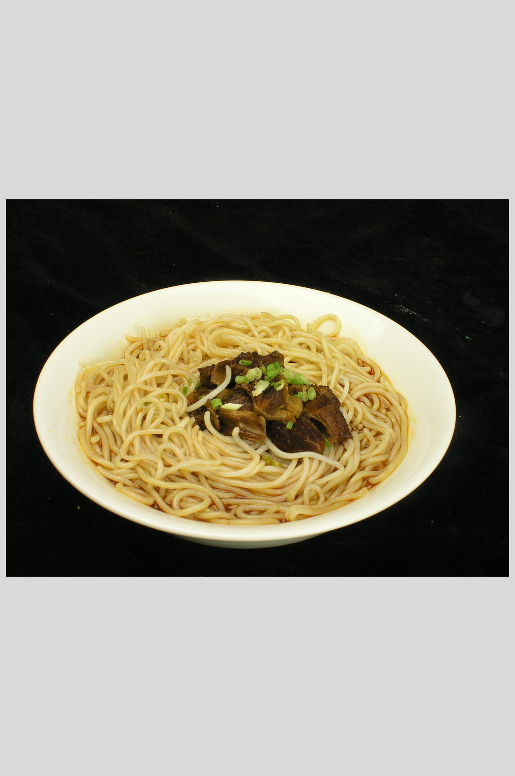 常德特色牛肉米粉素材