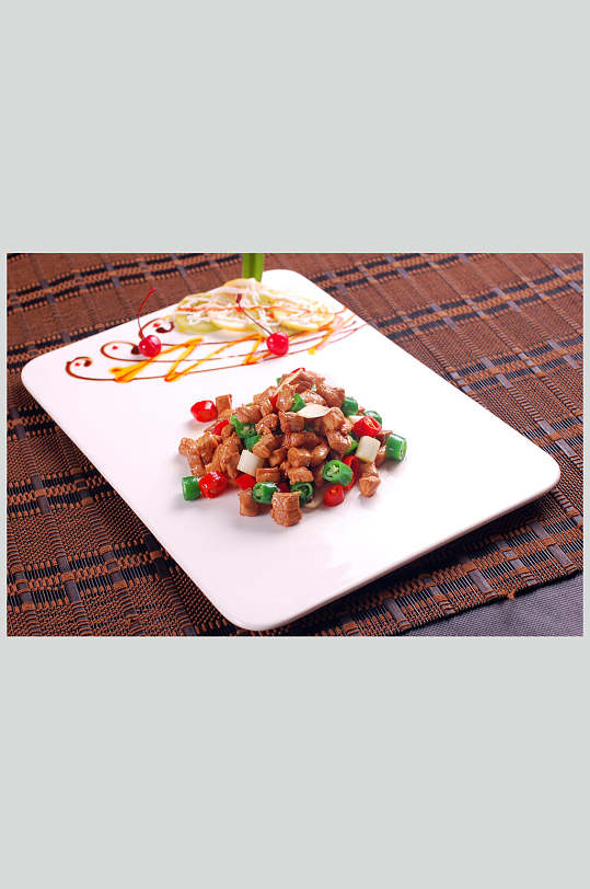 时尚精品菜-彩椒鹿丁