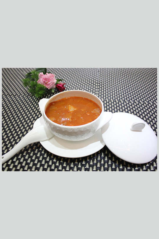 罗宋汤美食图片