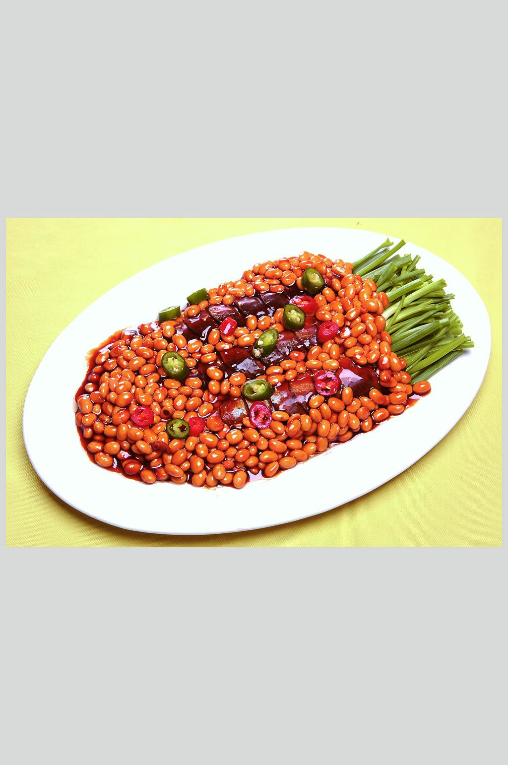 鲅鱼炖黄豆素材