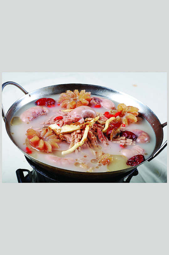 锅仔滋补药膳三宝