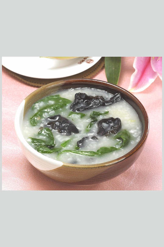 菠菜木耳粥