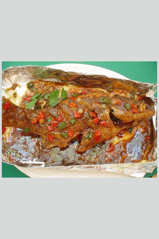 铁板锡纸烧鱼