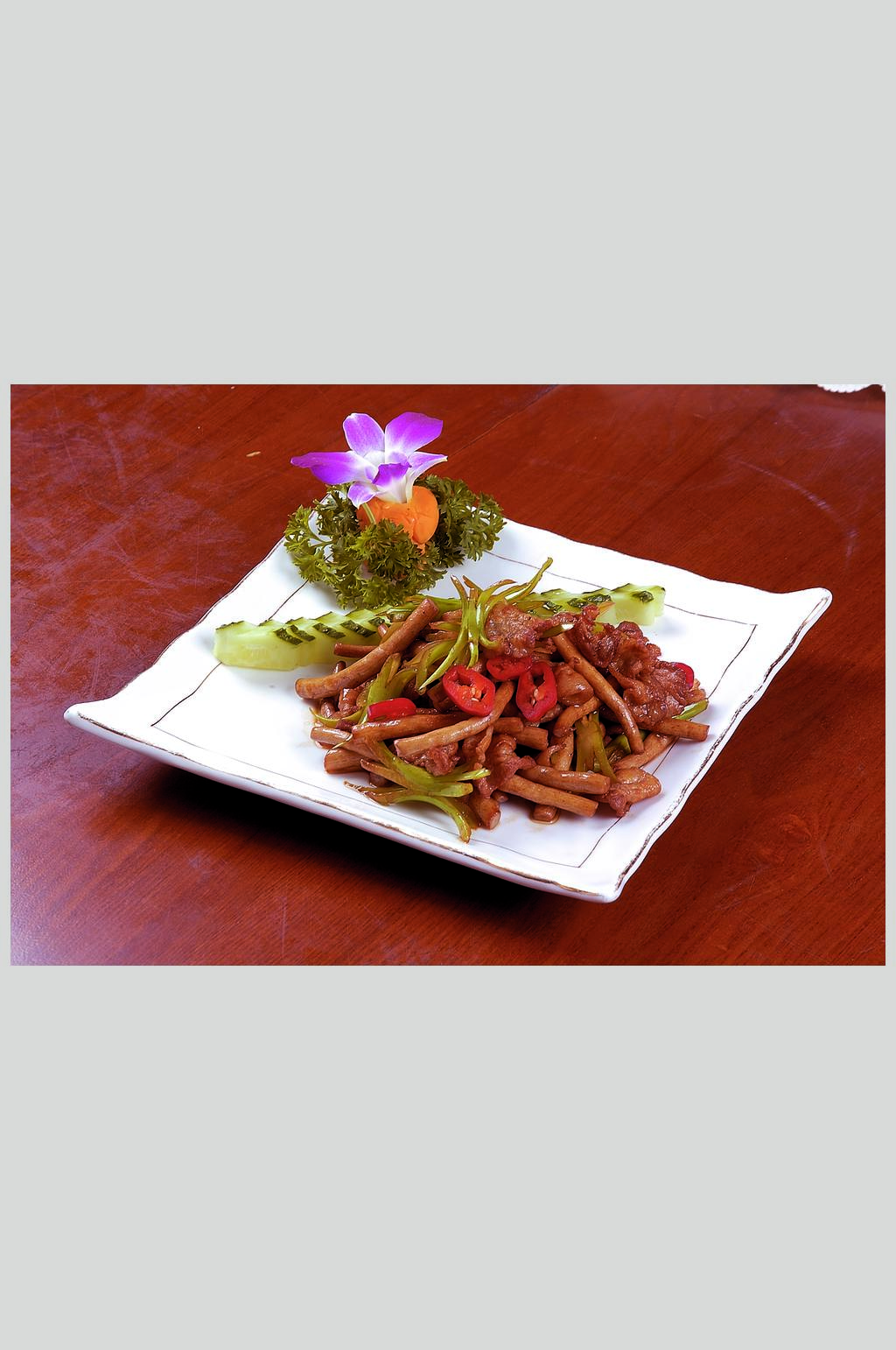 茶树菇炒肥片素材