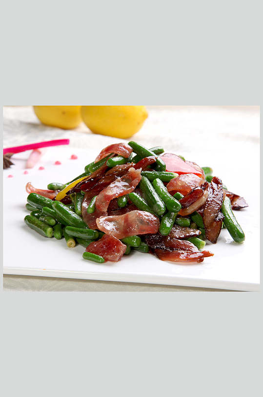 广东腊味炒黄瓜苗