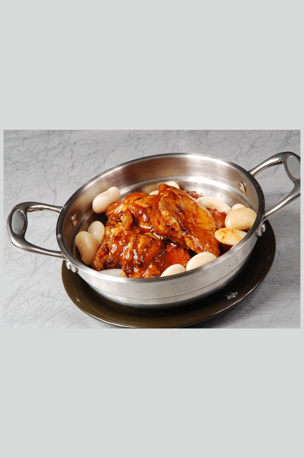 汉顿微煲豉汁鸭肉素材
