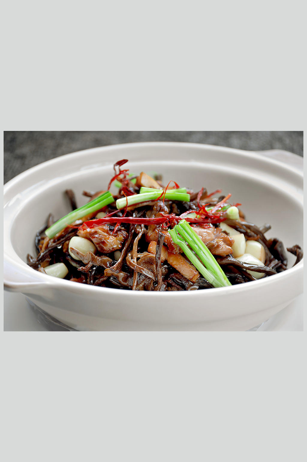茶菇土鸡煲素材