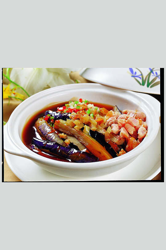 咸鱼鸡粒茄子煲