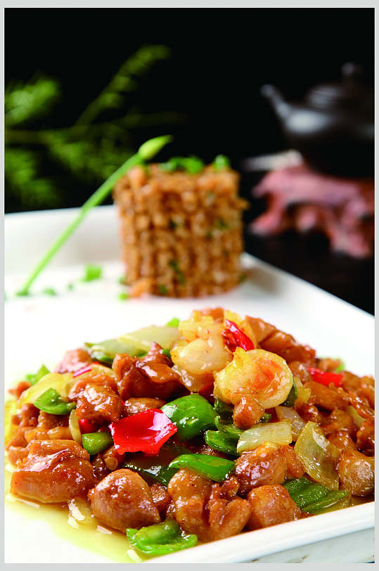 鸡里蹦高清图片