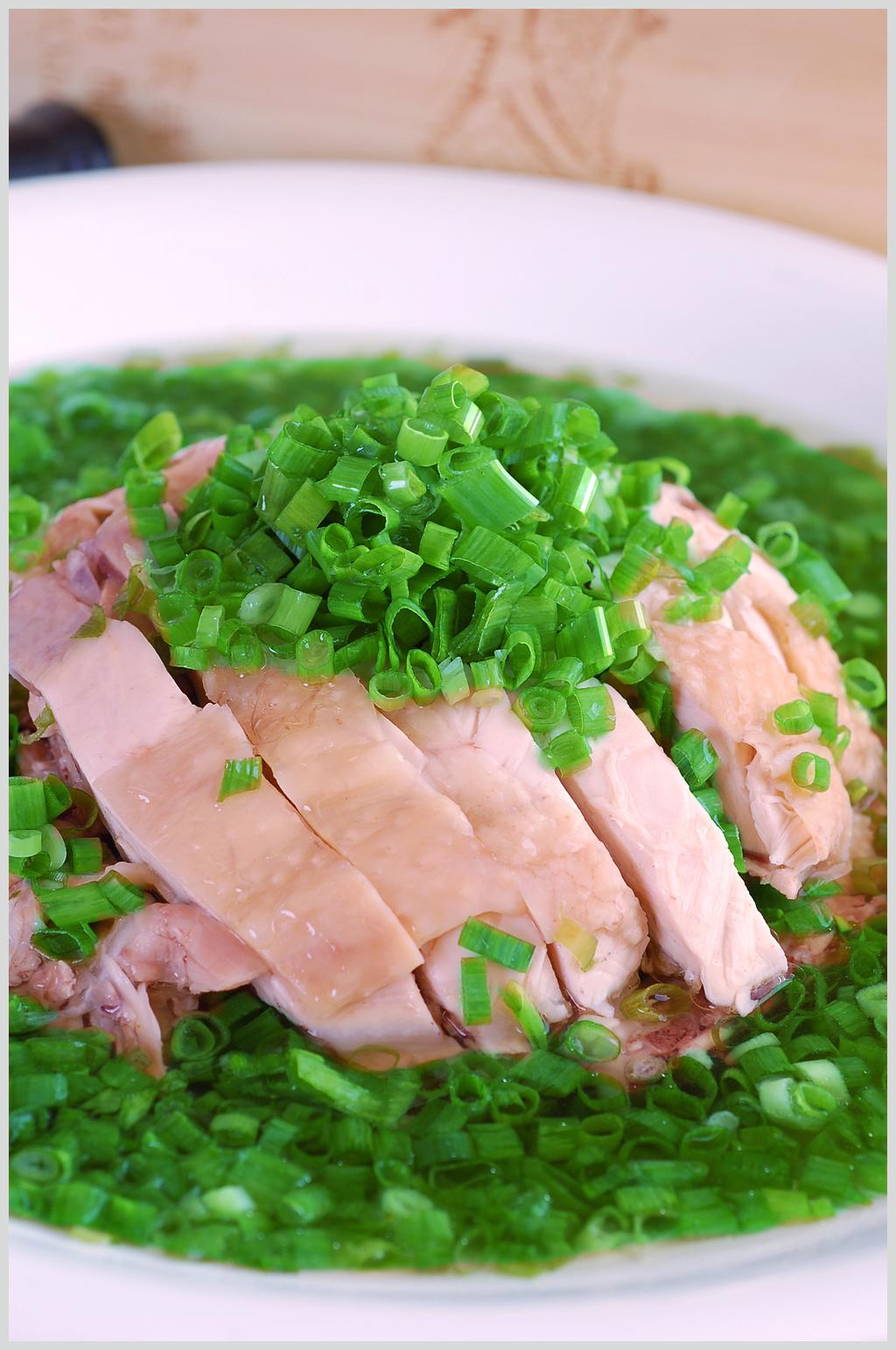 万兴葱椒鸡素材