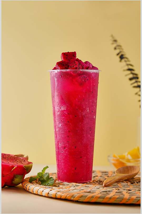 夏日创意火龙果茶摄影图片