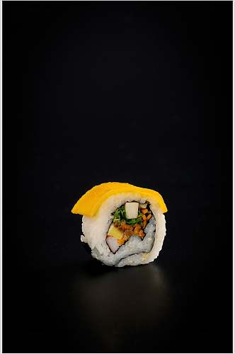 寿司美食孤傲的芒果寿司免抠背景