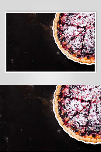 美食黑底蓝莓面包海报