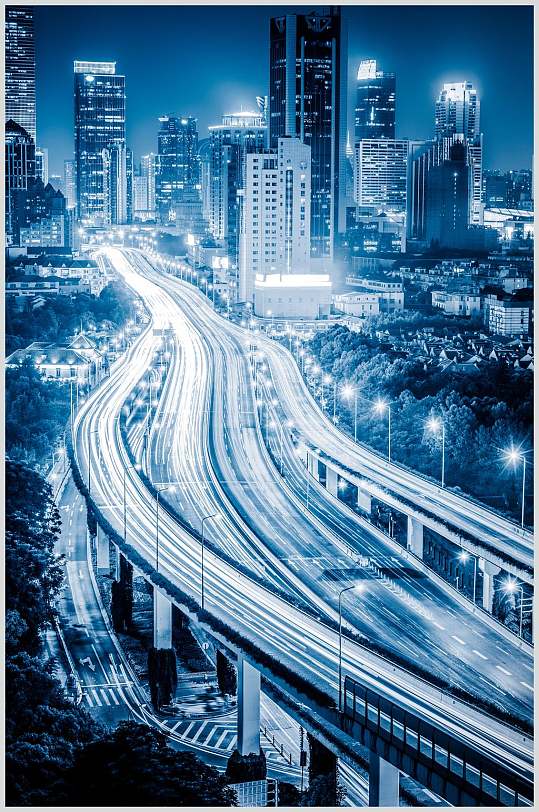 高清冷色调夜景城市立交桥高楼图片