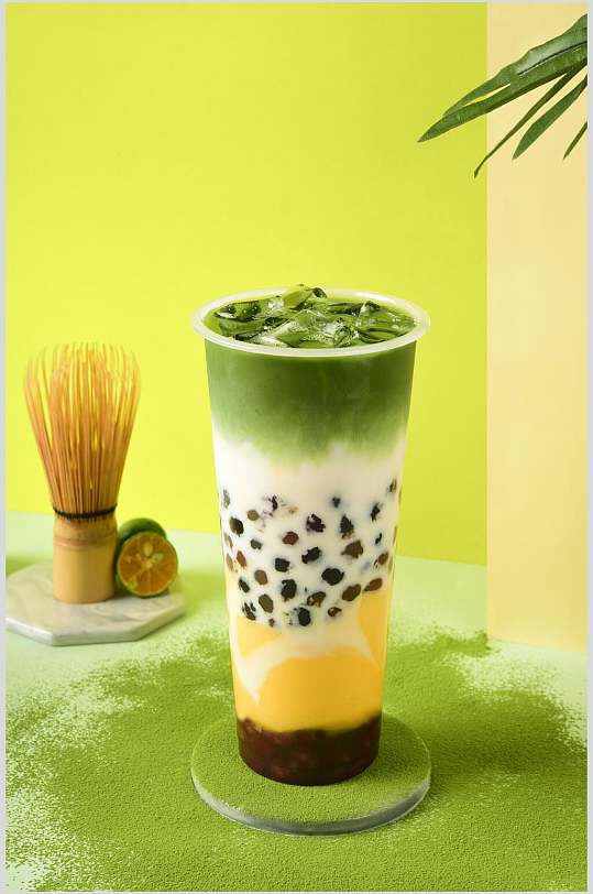 奶茶店抹茶珍珠奶茶摄影图片