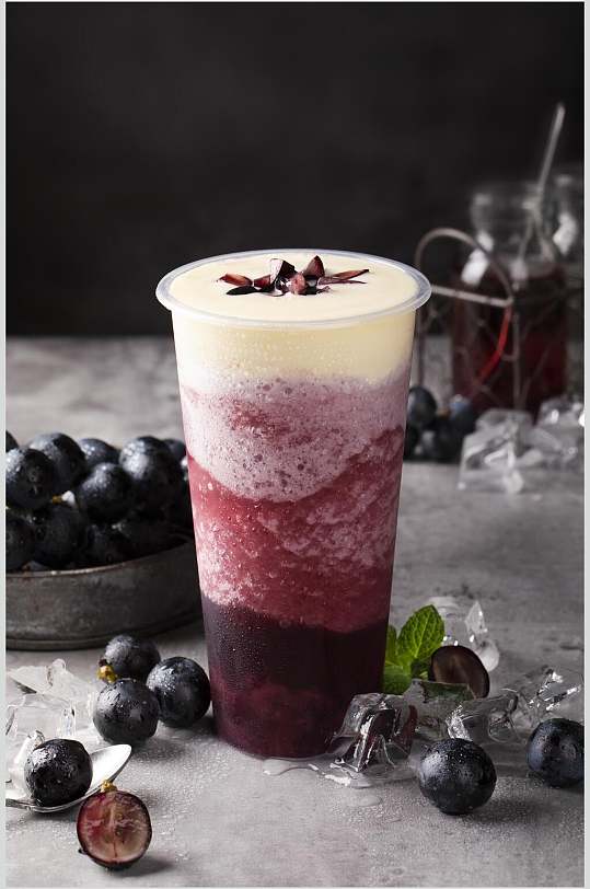 奶茶店黑提奶昔图片