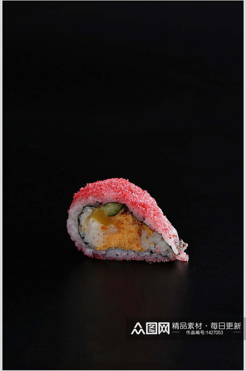 寿司美食一个里卷黑底摄影图素材