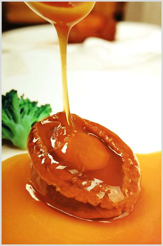 燕鲍翅-秘制野生鲍鱼