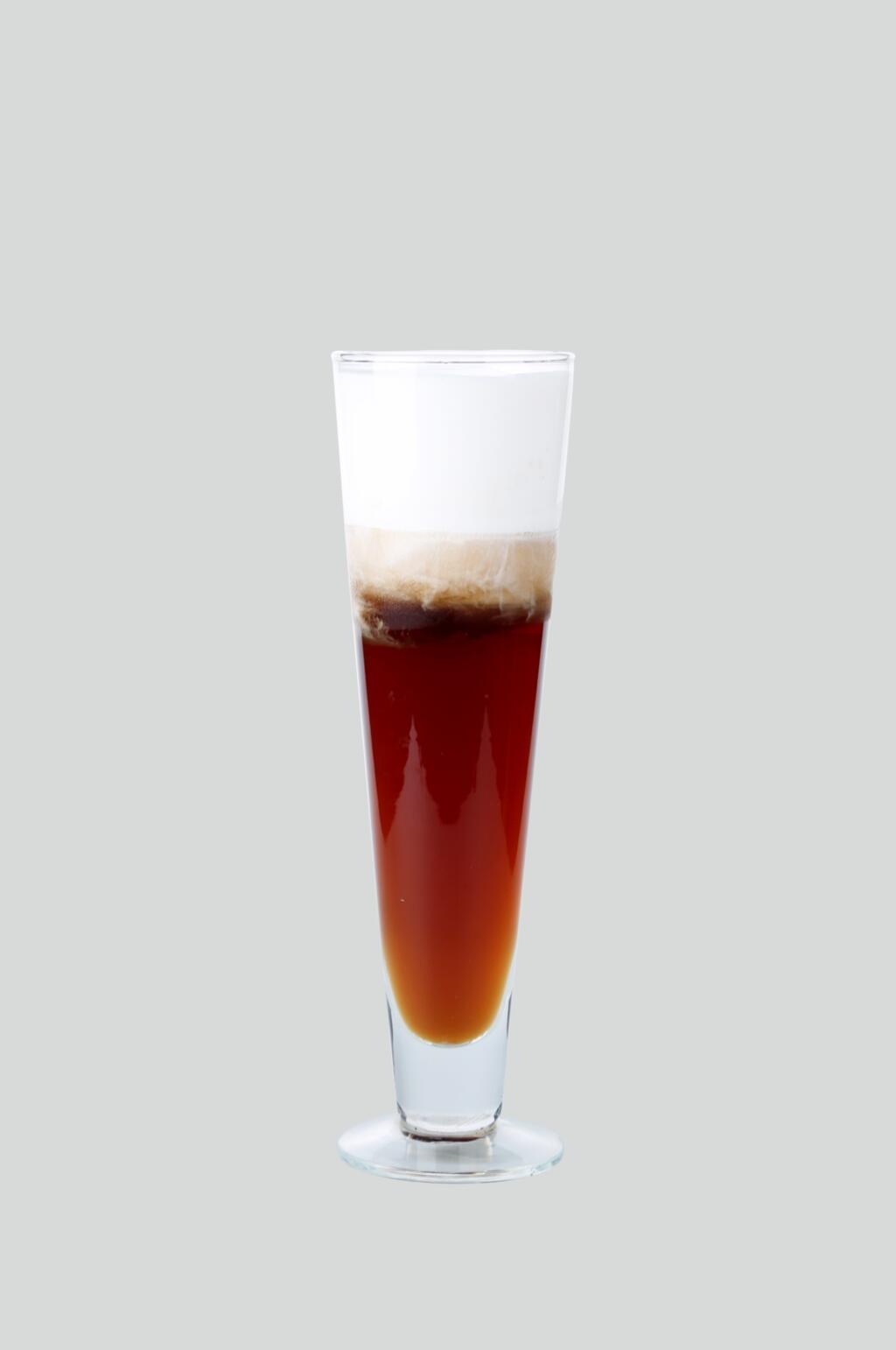 奶盖伯爵红茶高清图片素材