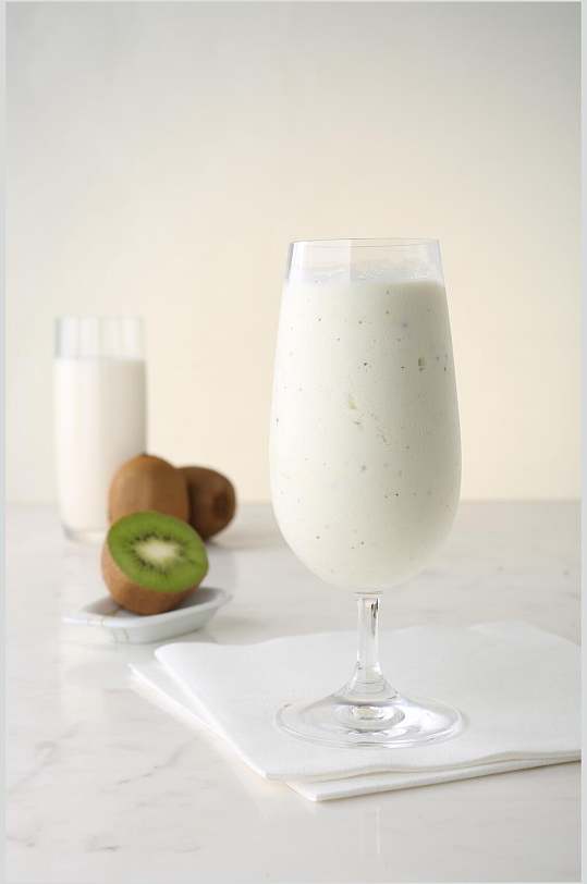 奇异果奶昔图片