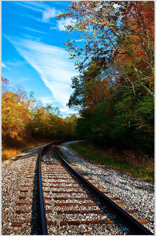 清新弯道铁路风景高清图片