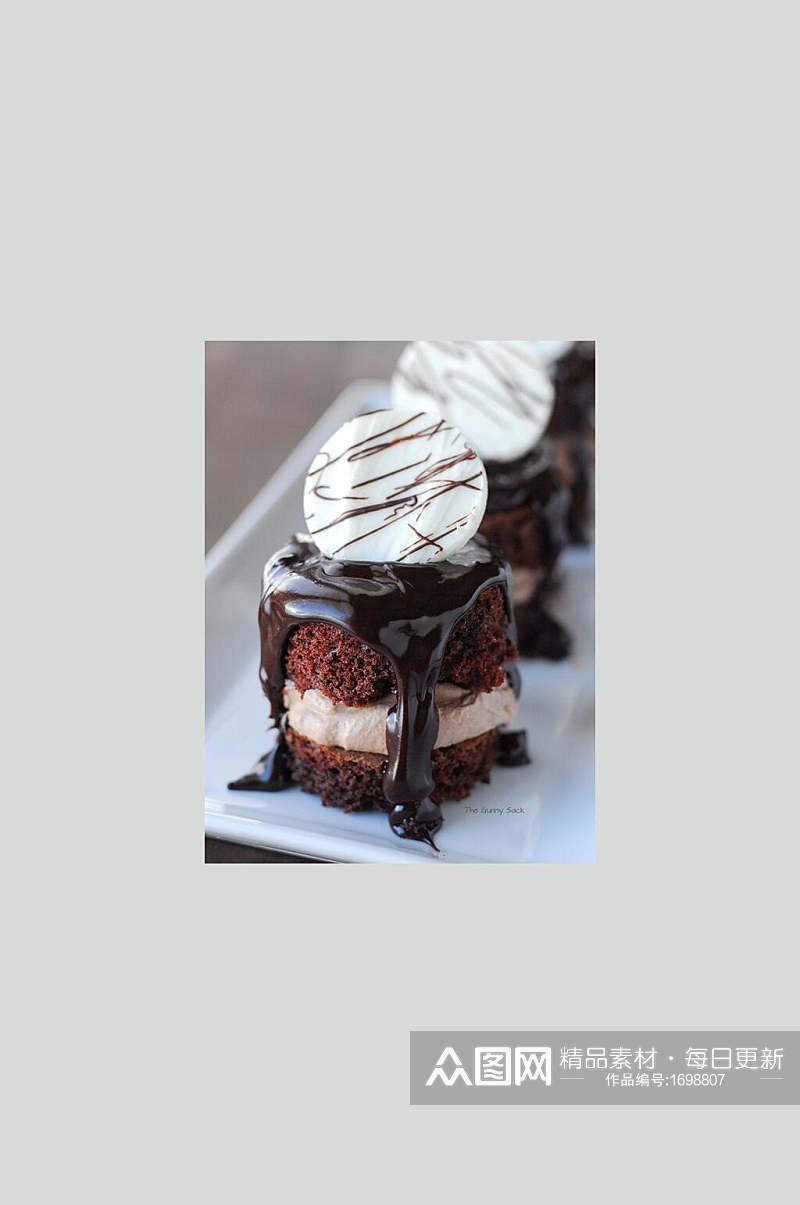 西式巧克力糕点美食图片素材