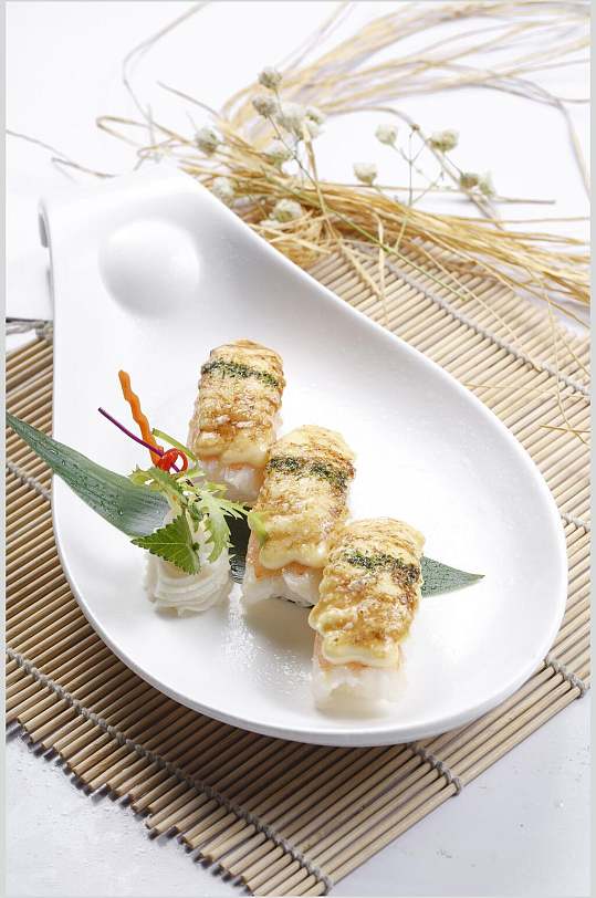 日式正宗料理寿司食品图片